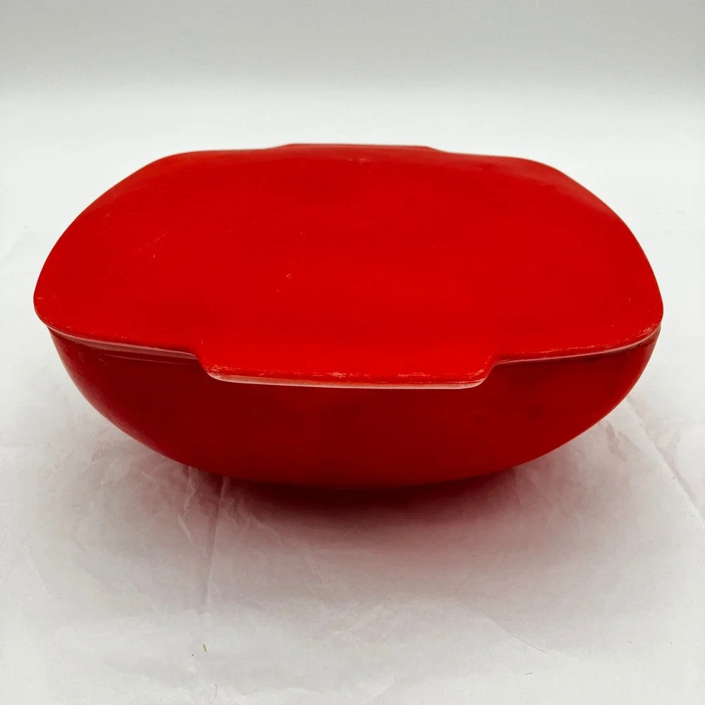 Pyrex Casserole Dish 525 2.5QT Red Vintage Milk Glass Square Lid